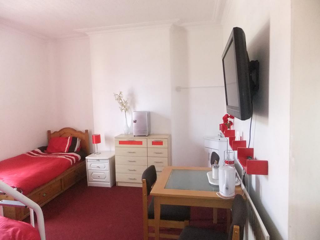 Heavenly Nights Guest House Sheffield Kültér fotó